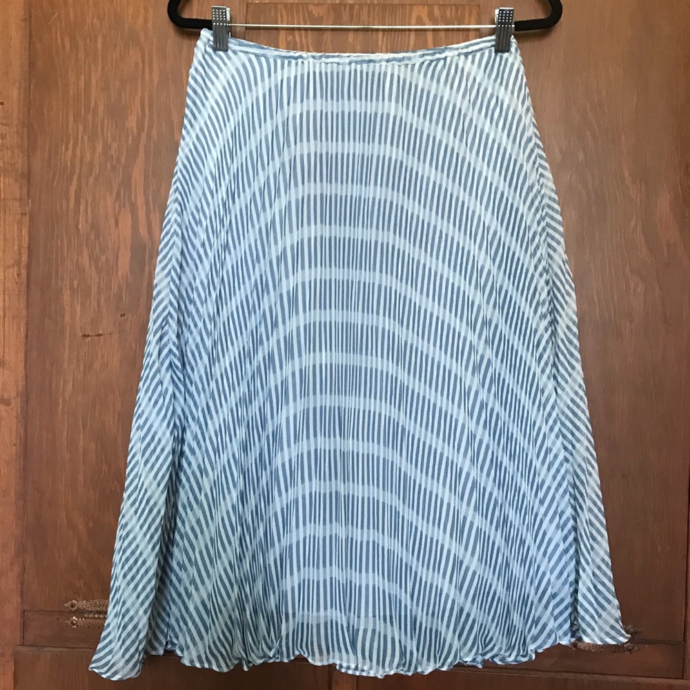 BB Dakota • Accordion Style Skirt